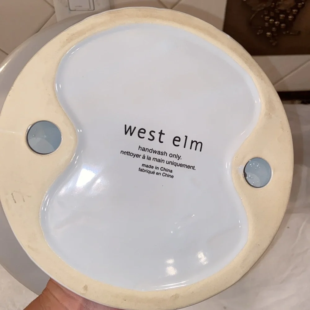Like new west elm polar bear Cake Stand